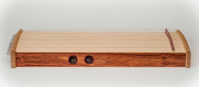 Körpermonochord aus "Canarywood" (Tarara amarilla)