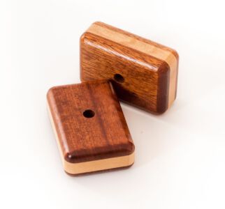 Zwischenlage aus Mahagoni und Ahorn