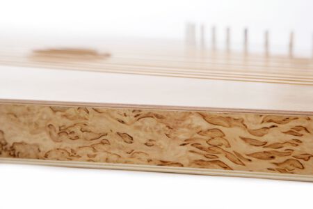 Blick auf die Zargen aus Maserbirke