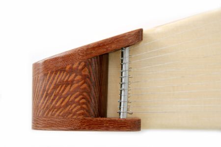 Saitenaufhängung der Großen Kantele