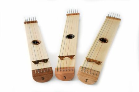 3 Bambuphone mit unterschiedlichen Hölzern und Stimmungen