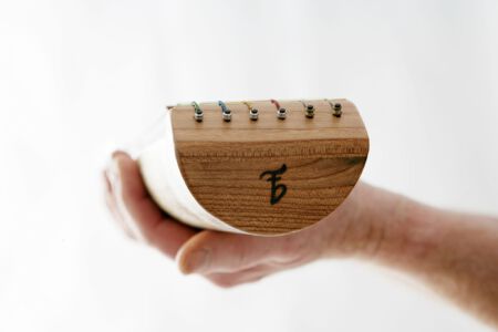 Bambuphon: durch die runde Form des Bambus sehr gut in Händen zu halten