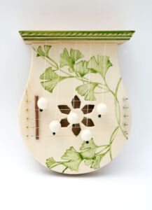 Türharfe handbemalt mit Ginkomotiv